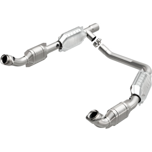 Katalyzátor MagnaFlow California Grade pro přímou montáž (levý) – Ford E-350 Super Duty 5,4 (2005–2006) / Ford E-250 5,4 (2005) - 458041